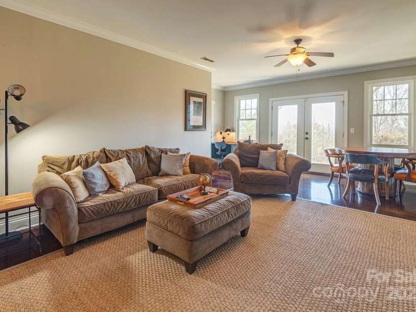 61 Buckle Ridge, Weaverville, NC 28787.  MLS# CAR4247787, YatesRealty ID 12194. 