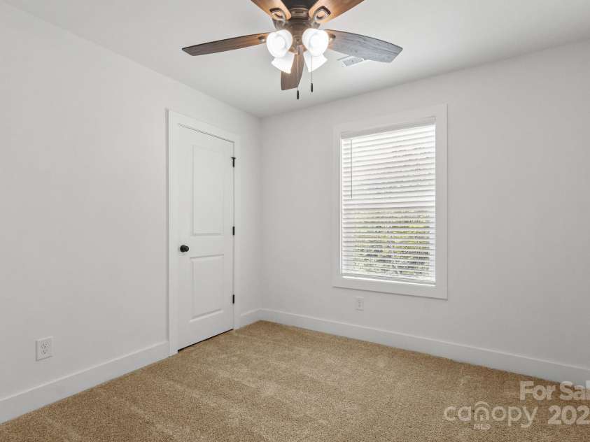530 Gantt Street, Mooresville, NC 28115.  MLS# CAR4247986, YatesRealty ID 12196. Status as of 8/9/25
