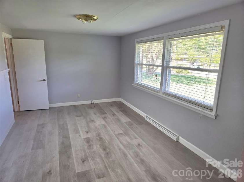 7222 Melody Lane, Charlotte, NC 28214.  MLS# CAR4367730, YatesRealty ID 12196. 