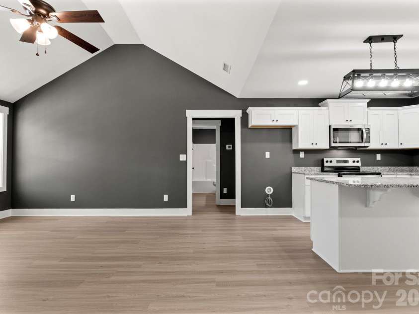 326 Sharon Road, York, SC 29745.  MLS# CAR4369537, YatesRealty ID 12198. 