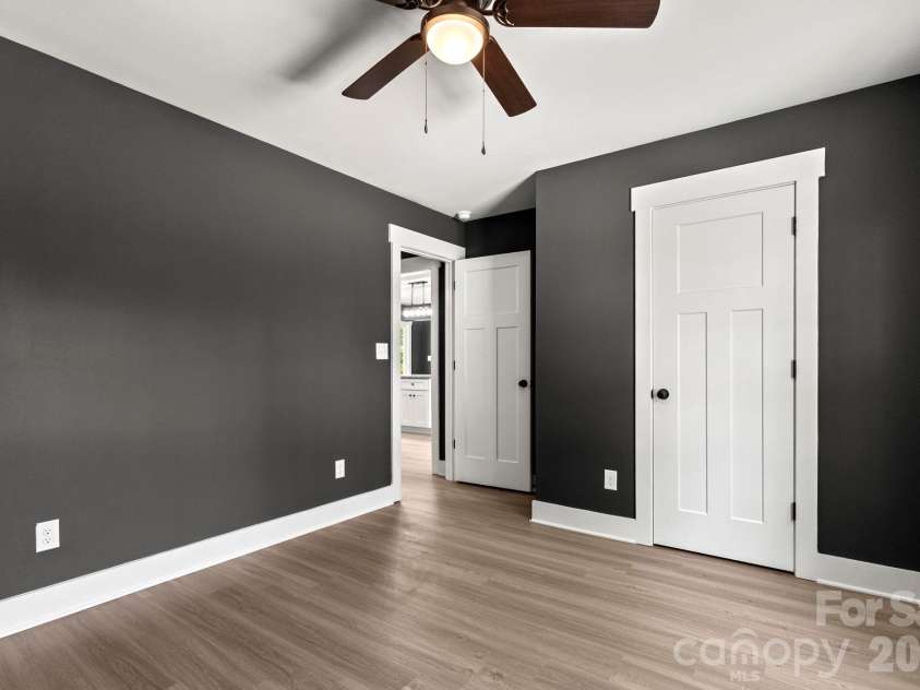 326 Sharon Road, York, SC 29745.  MLS# CAR4369537, YatesRealty ID 12198. 