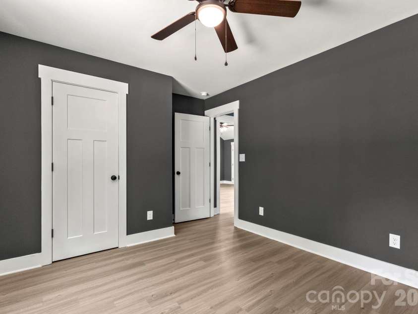 326 Sharon Road, York, SC 29745.  MLS# CAR4369537, YatesRealty ID 12198. 
