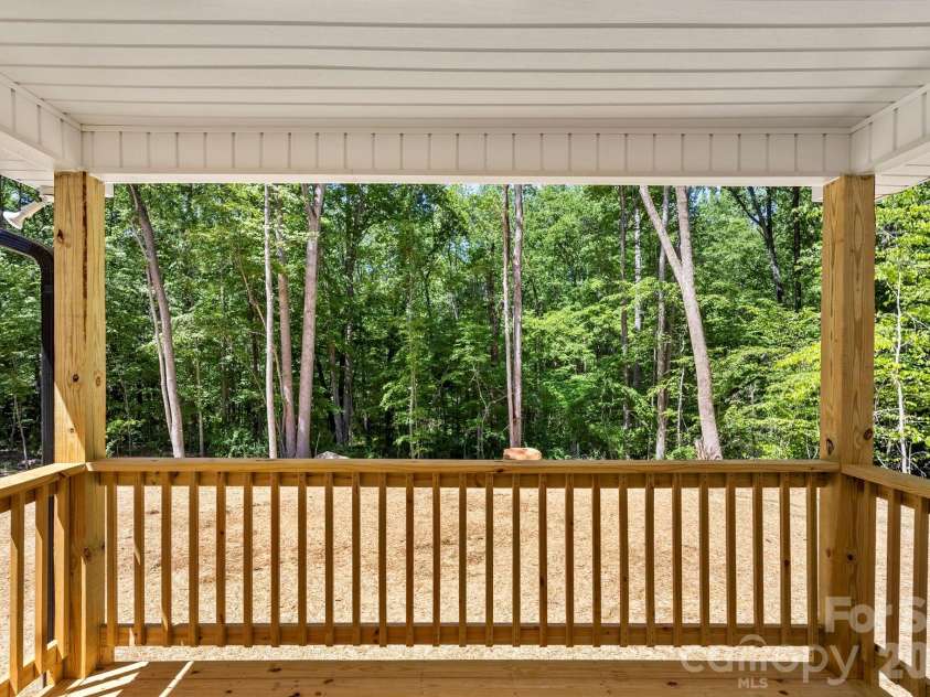 326 Sharon Road, York, SC 29745.  MLS# CAR4369537, YatesRealty ID 12198. 