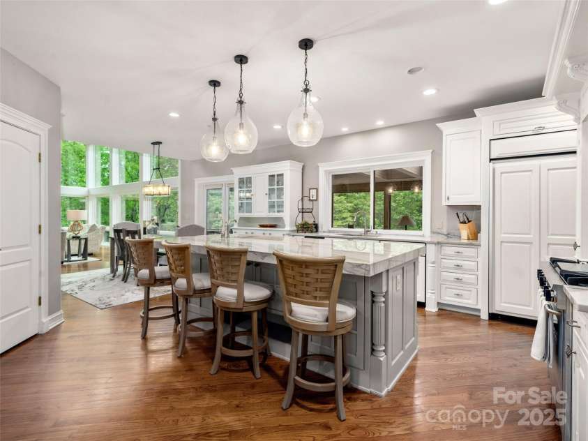 55 Edgewood Road Extension, Asheville, NC 28803.  MLS# CAR4256577, YatesRealty ID 12199. 