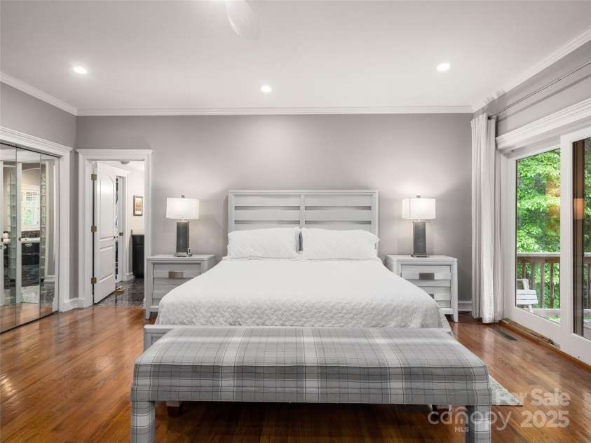 55 Edgewood Road Extension, Asheville, NC 28803.  MLS# CAR4256577, YatesRealty ID 12199. 