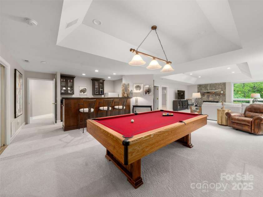 55 Edgewood Road Extension, Asheville, NC 28803.  MLS# CAR4256577, YatesRealty ID 12199. 