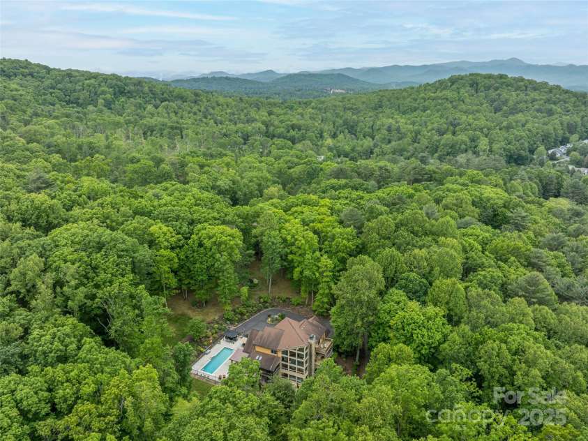 55 Edgewood Road Extension, Asheville, NC 28803.  MLS# CAR4256577, YatesRealty ID 12199. 