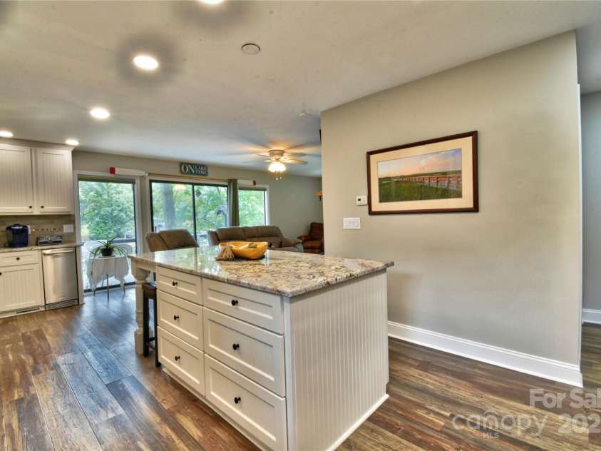 117 Sunrise Point, Badin Lake, NC 28127.  MLS# CAR4306382, YatesRealty ID 122. 