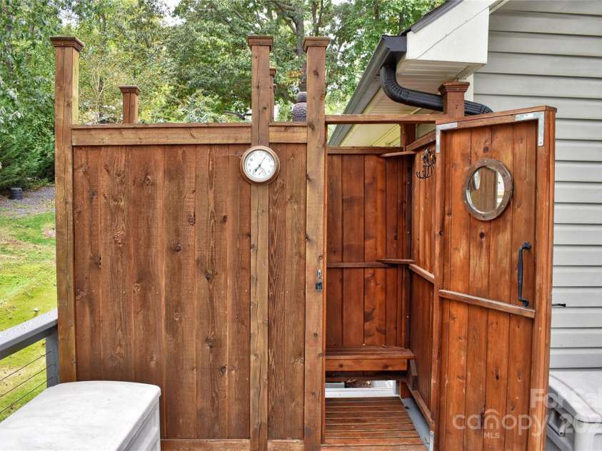 117 Sunrise Point, Badin Lake, NC 28127.  MLS# CAR4306382, YatesRealty ID 122. 