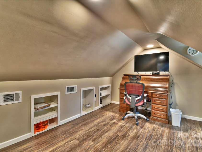 117 Sunrise Point, Badin Lake, NC 28127.  MLS# CAR4306382, YatesRealty ID 122. 