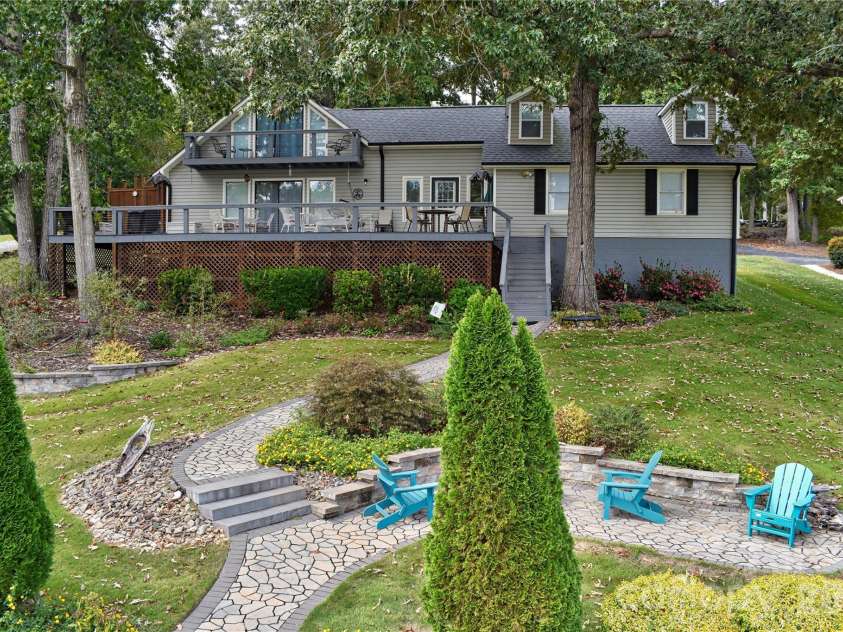 117 Sunrise Point, Badin Lake, NC 28127.  MLS# CAR4306382, YatesRealty ID 122. 