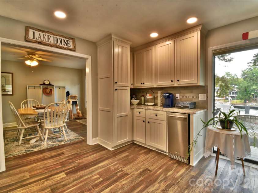 117 Sunrise Point, Badin Lake, NC 28127.  MLS# CAR4306382, YatesRealty ID 122. 