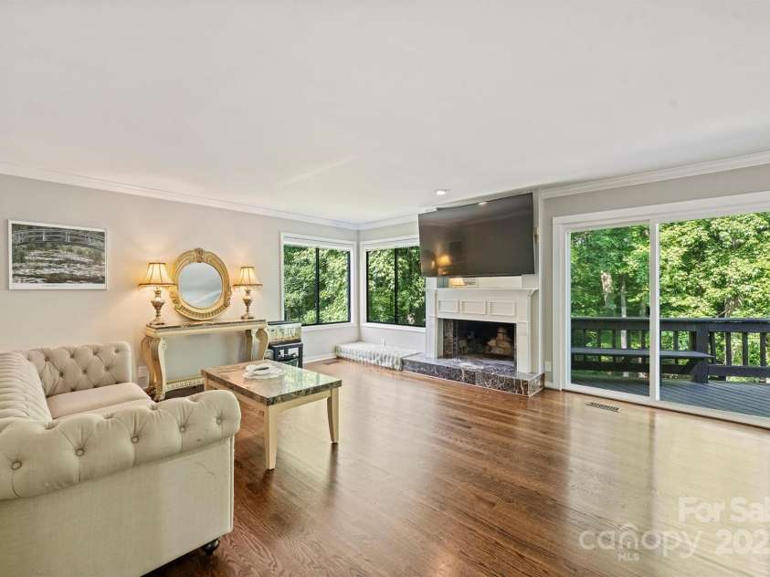 9334 Hunting Court, Matthews, NC 28105.  MLS# CAR4276663, YatesRealty ID 1220. 