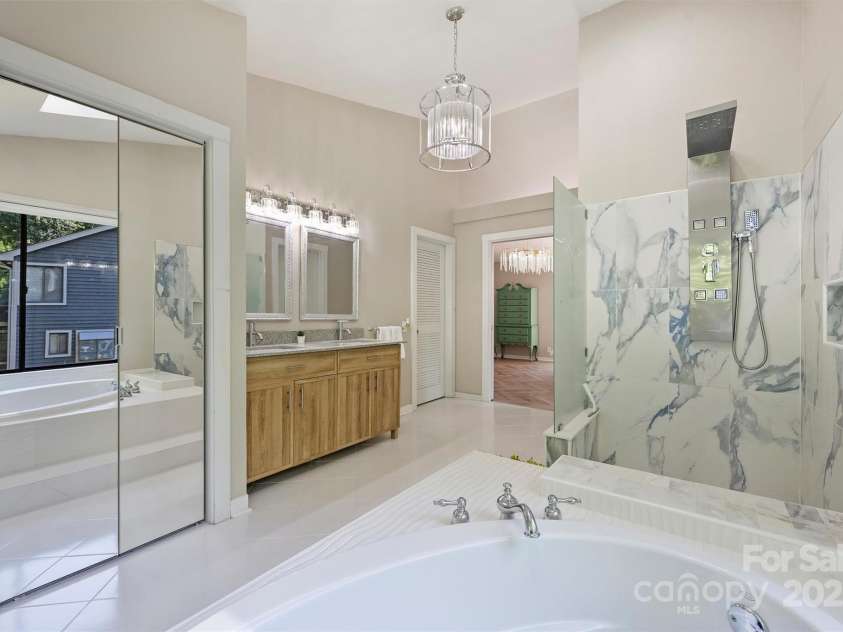 9334 Hunting Court, Matthews, NC 28105.  MLS# CAR4276663, YatesRealty ID 1220. 