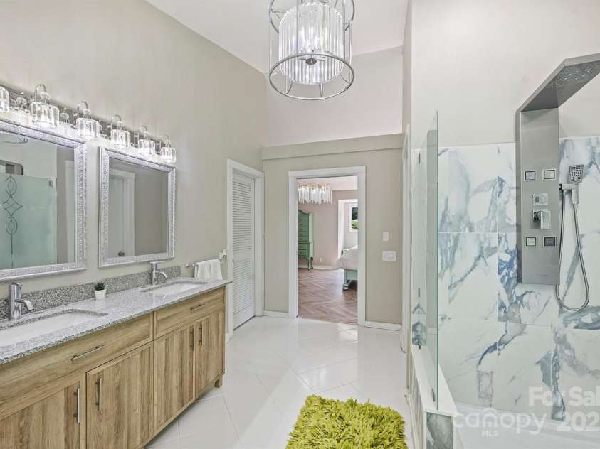 9334 Hunting Court, Matthews, NC 28105.  MLS# CAR4276663, YatesRealty ID 1220. 