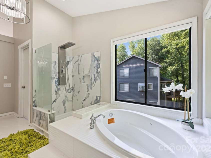 9334 Hunting Court, Matthews, NC 28105.  MLS# CAR4276663, YatesRealty ID 1220. 