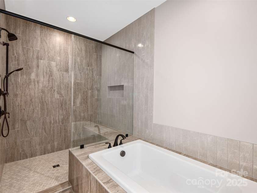 60 Starwood Valley Trail, Arden, NC 28704.  MLS# CAR4249858, YatesRealty ID 12200. 
