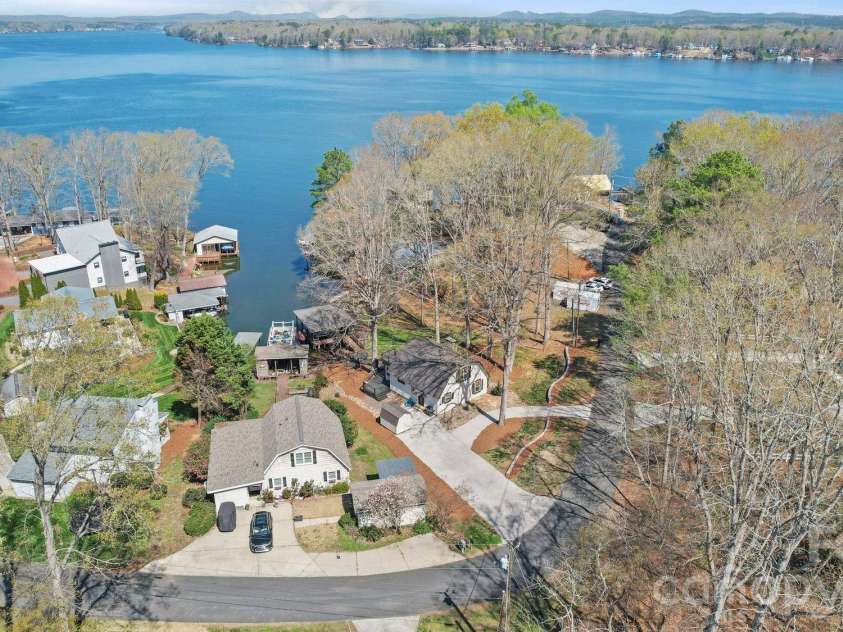 10773 Willow Oak Road, Norwood, NC 28128.  MLS# CAR4359881, YatesRealty ID 12201. 