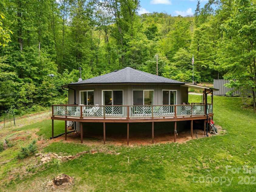 1294 Waites Hollifield Road, Marion, NC 28752.  MLS# CAR4256633, YatesRealty ID 12201. 