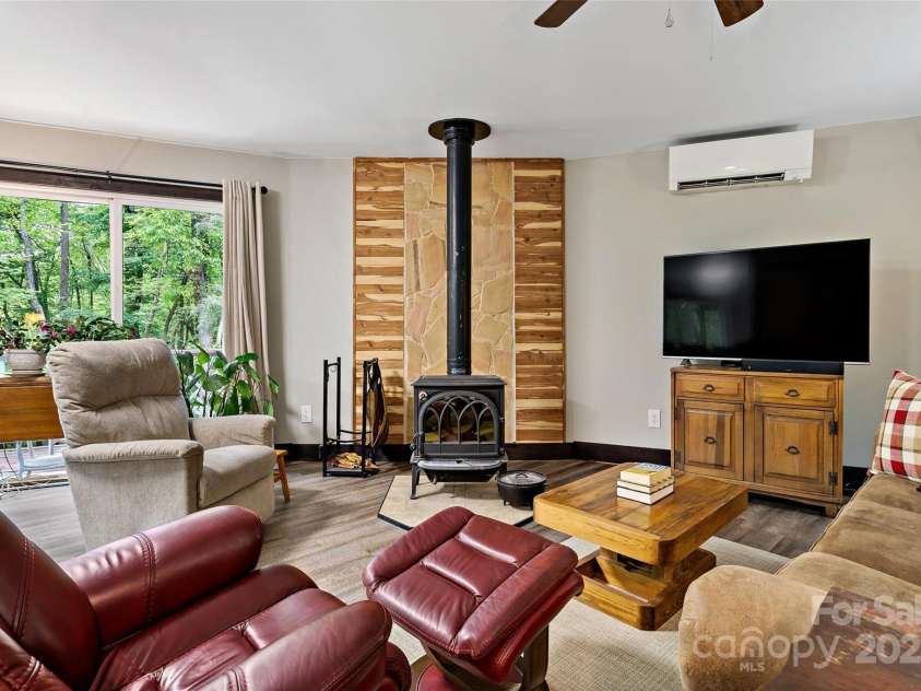 1294 Waites Hollifield Road, Marion, NC 28752.  MLS# CAR4256633, YatesRealty ID 12201. 