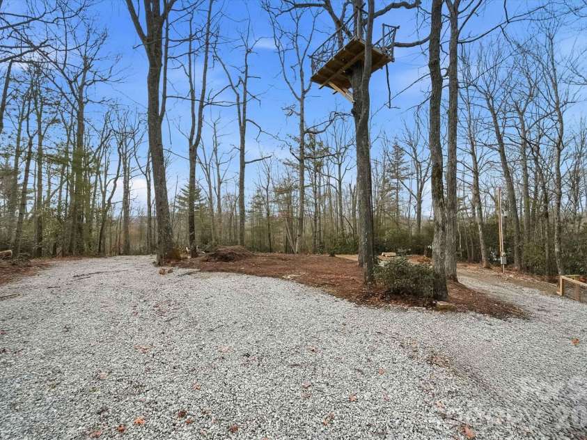 7039 Joe Bowman Avenue, Newland, NC 28657.  MLS# CAR4346324, YatesRealty ID 12202. 