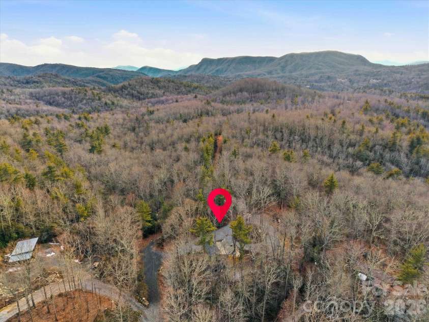 7039 Joe Bowman Avenue, Newland, NC 28657.  MLS# CAR4346324, YatesRealty ID 12202. 