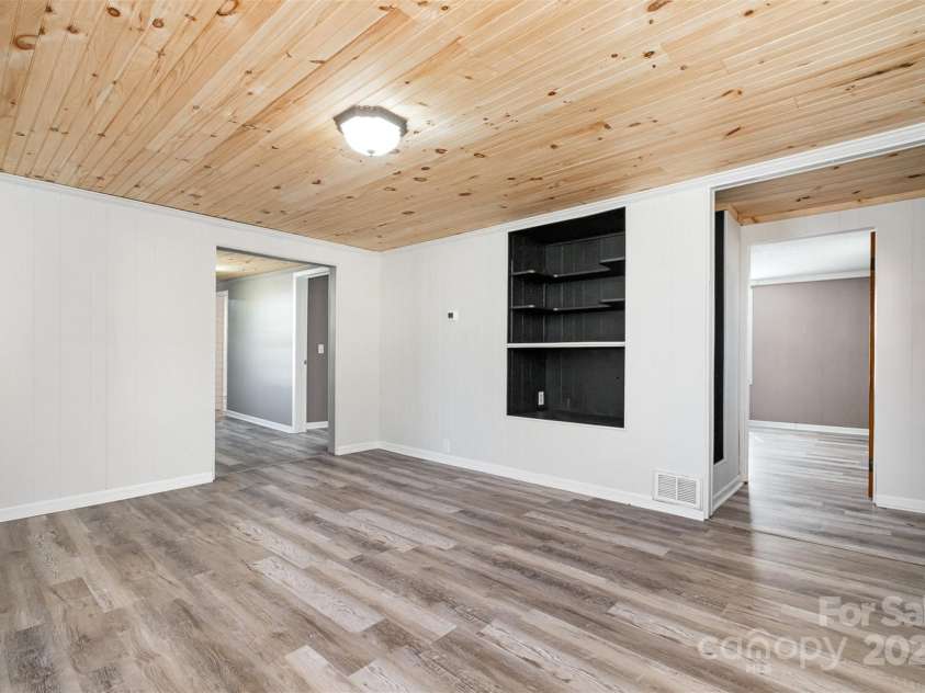 520 Rogers Street, Albemarle, NC 28001.  MLS# CAR4228320, YatesRealty ID 12203. 