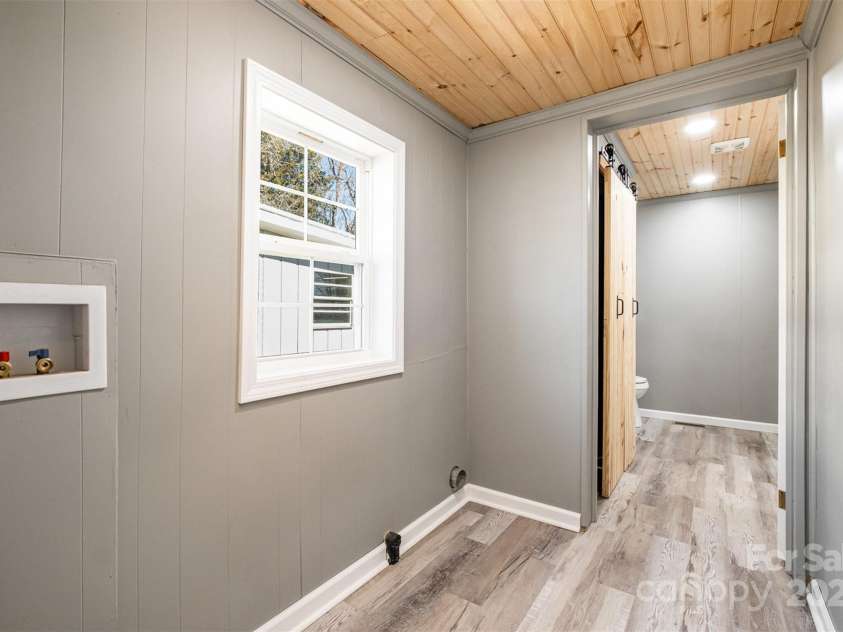 520 Rogers Street, Albemarle, NC 28001.  MLS# CAR4228320, YatesRealty ID 12203. 