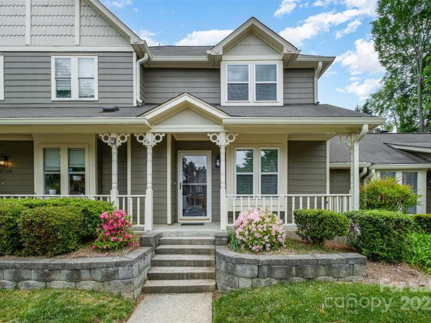2756 Von Thuringer Court, Charlotte, NC 28210.  MLS# CAR4243209, YatesRealty ID 12204. 