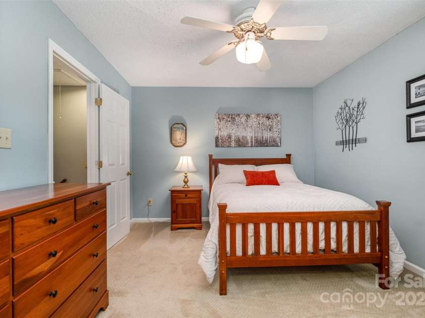 2756 Von Thuringer Court, Charlotte, NC 28210.  MLS# CAR4243209, YatesRealty ID 12204. 