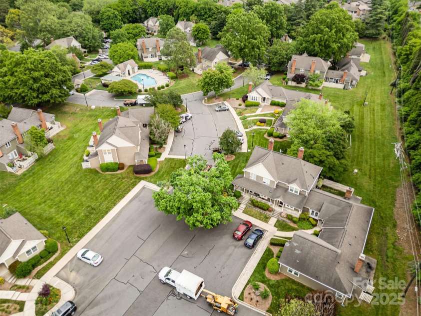 2756 Von Thuringer Court, Charlotte, NC 28210.  MLS# CAR4243209, YatesRealty ID 12204. 