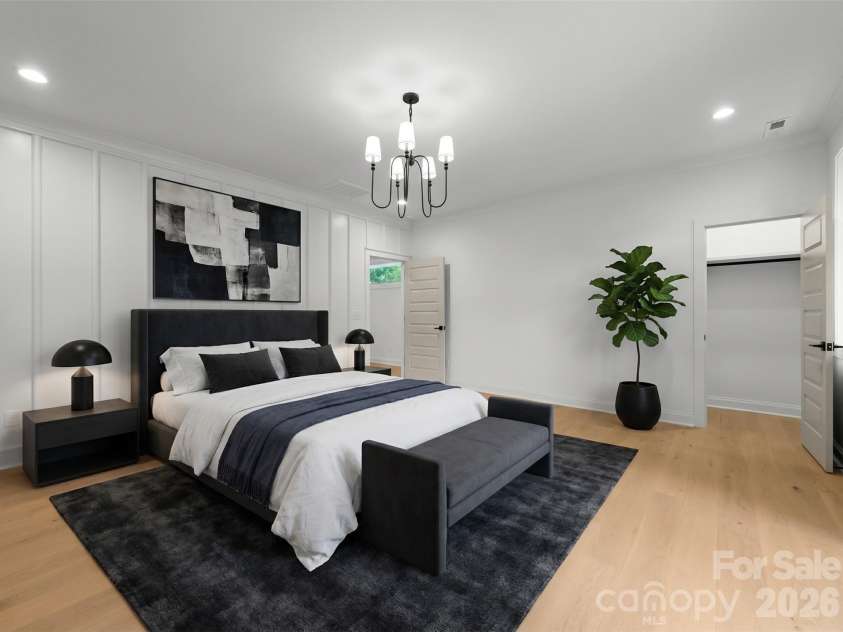 2757 Parkway Avenue, Charlotte, NC 28208.  MLS# CAR4353410, YatesRealty ID 12204. 