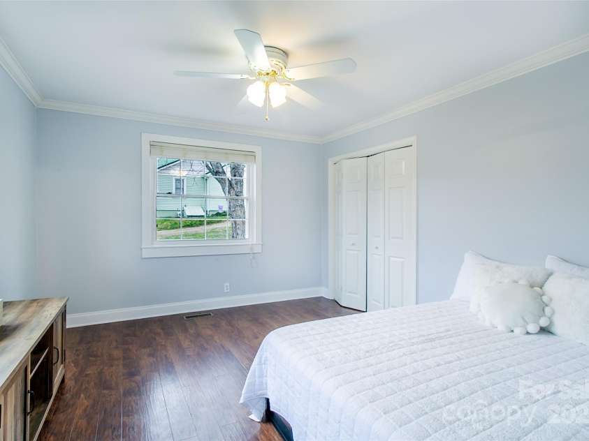 141 Knollview Terrace, Pisgah Forest, NC 28768.  MLS# CAR4255414, YatesRealty ID 12205. 