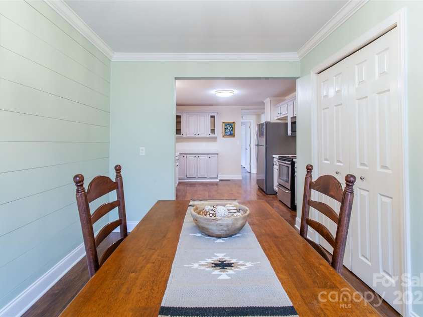 141 Knollview Terrace, Pisgah Forest, NC 28768.  MLS# CAR4255414, YatesRealty ID 12205. 