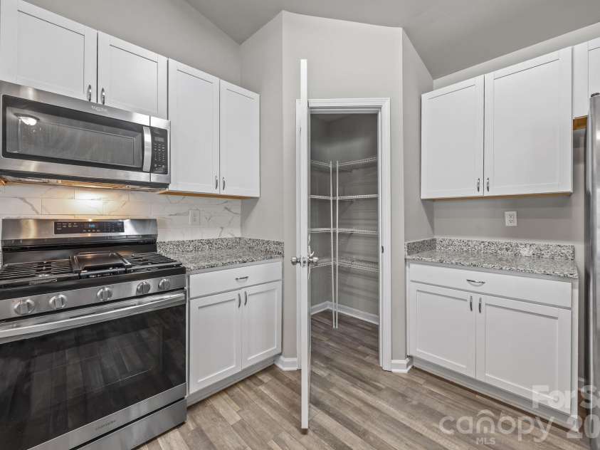 1219 Amberlight Circle, Salisbury, NC 28144.  MLS# CAR4295292, YatesRealty ID 12206. 
