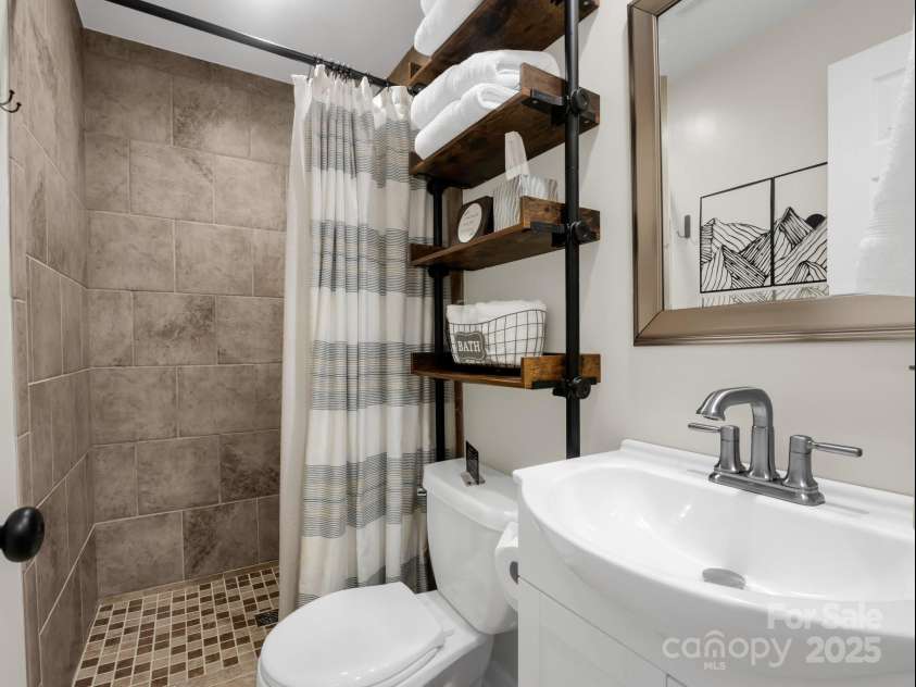 206 Knob Creek Road, Pisgah Forest, NC 28768.  MLS# CAR4241058, YatesRealty ID 12209. 