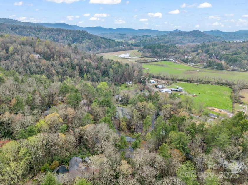 206 Knob Creek Road, Pisgah Forest, NC 28768.  MLS# CAR4241058, YatesRealty ID 12209. 
