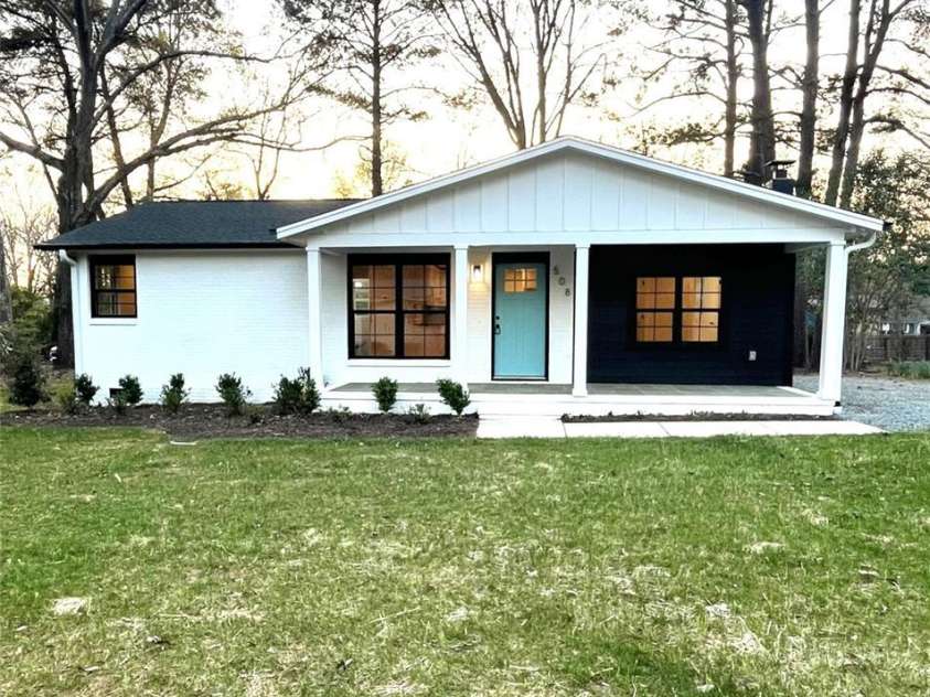 508 Olin Drive, Waxhaw, NC 28173.  MLS# CAR4380877, YatesRealty ID 12209. 