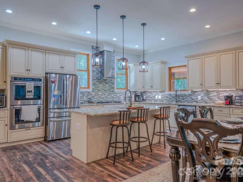 1416 Southpointe Drive, Morganton, NC 28655.  MLS# CAR4352341, YatesRealty ID 12210. 