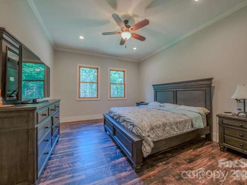 1416 Southpointe Drive, Morganton, NC 28655.  MLS# CAR4352341, YatesRealty ID 12210. 