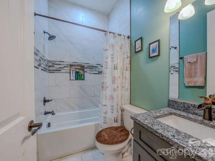 1416 Southpointe Drive, Morganton, NC 28655.  MLS# CAR4352341, YatesRealty ID 12210. 