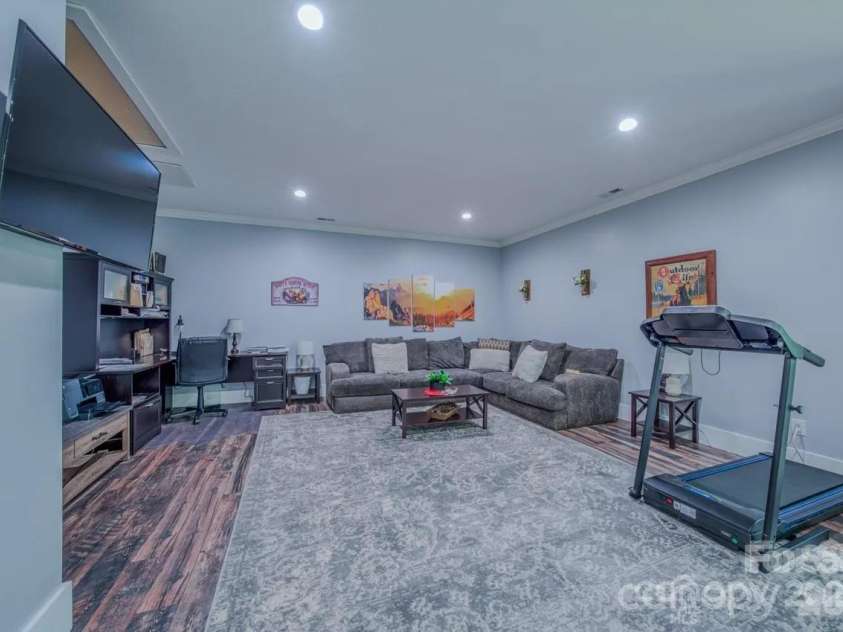 1416 Southpointe Drive, Morganton, NC 28655.  MLS# CAR4352341, YatesRealty ID 12210. 