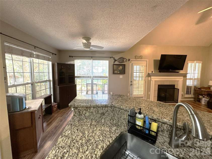 113 Old Willow Road, Mooresville, NC 28115.  MLS# CAR4366482, YatesRealty ID 12211. 