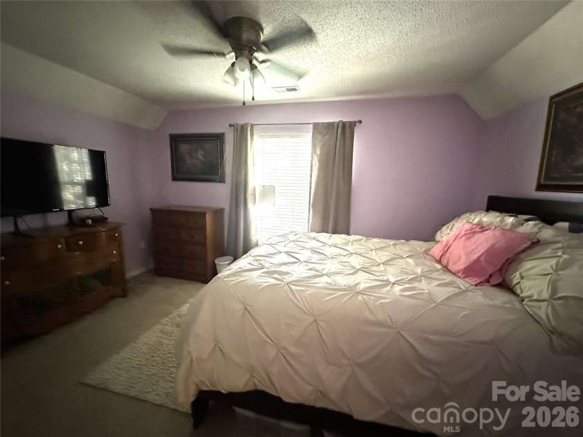 113 Old Willow Road, Mooresville, NC 28115.  MLS# CAR4366482, YatesRealty ID 12211. 