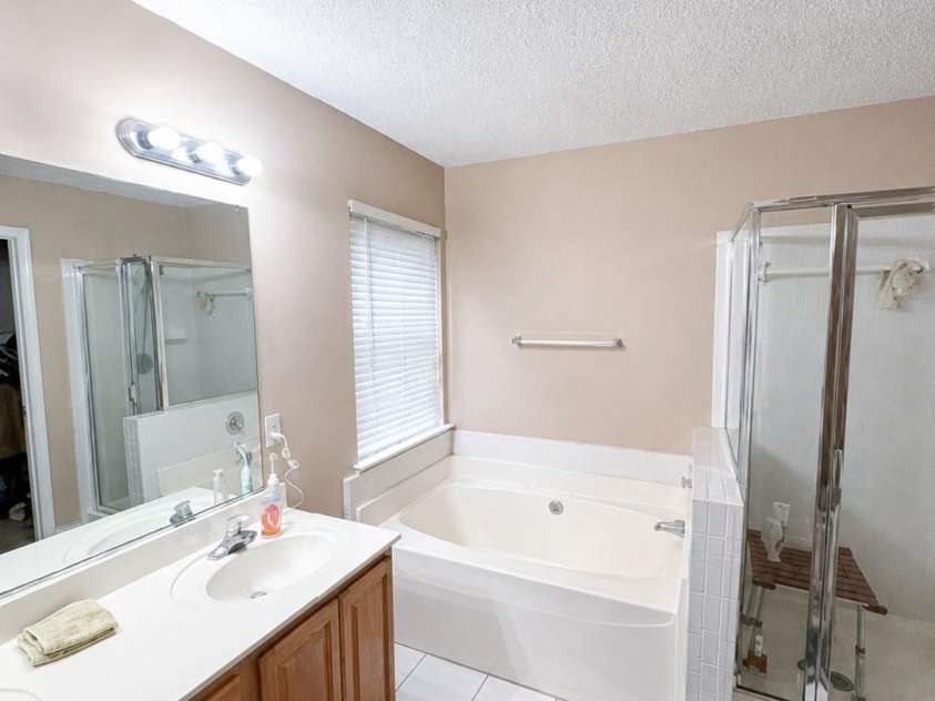 113 Old Willow Road, Mooresville, NC 28115.  MLS# CAR4366482, YatesRealty ID 12211. 