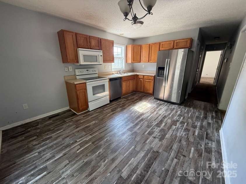 134 Newberry Drive, Fletcher, NC 28732.  MLS# CAR4245924, YatesRealty ID 12211. 