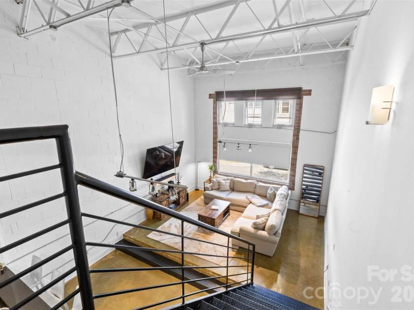 925 Westmere Avenue, Charlotte, NC 28208.  MLS# CAR4366255, YatesRealty ID 12212. 