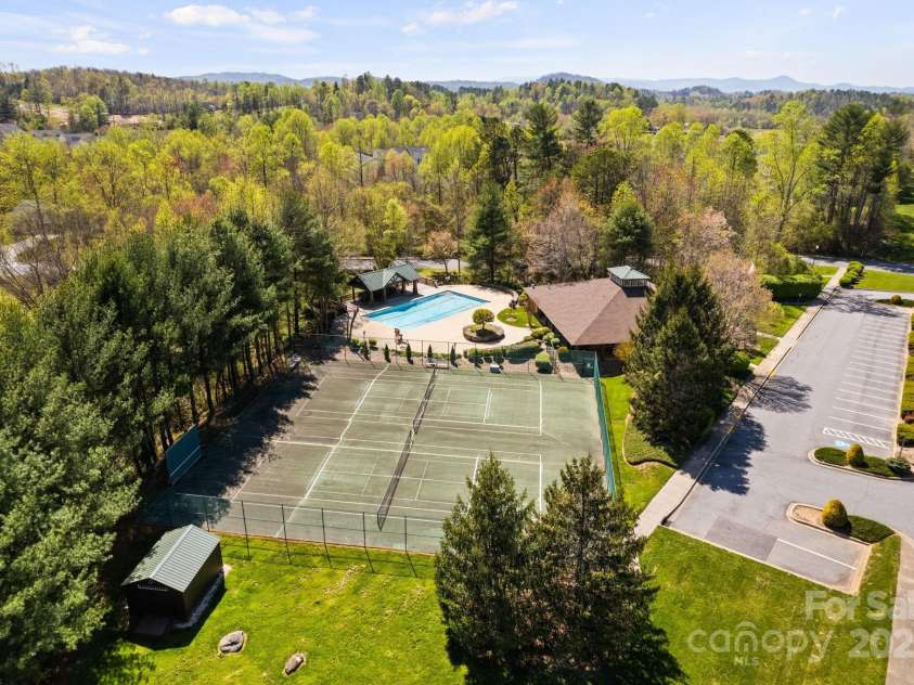 1201 Deermouse Way, Hendersonville, NC 28792.  MLS# CAR4248509, YatesRealty ID 12214. 