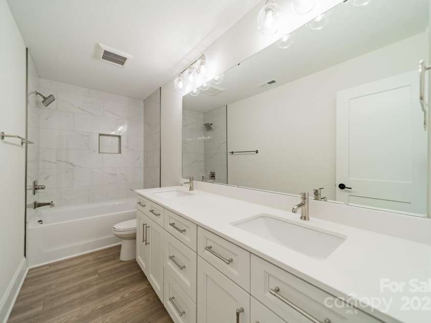 812 Hardin Street, Lancaster, SC 29720.  MLS# CAR4329827, YatesRealty ID 12214. 