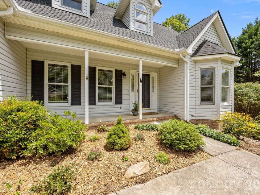 6 Springfield Way, Arden, NC 28704.  MLS# CAR4349463, YatesRealty ID 12215. 